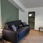 Curcio Apartment *